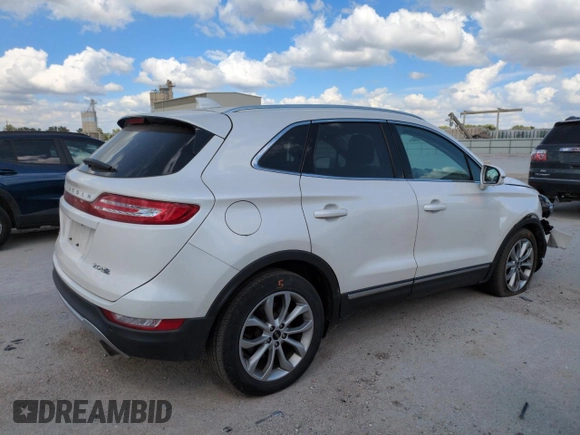 2016 Lincoln MKC Select with VIN 5LMCJ2D9XGUJ22052, listed as a Copart auction lot 71484584 with 88,799 mi miles and Salvage Title. Bid and sale history available at DreamBid. Image 3.