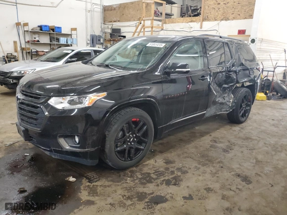 2019 Chevrolet Traverse Premier with VIN 1GNEVKKW2KJ172636, listed as a Copart auction lot 51041415 with 102,290 mi miles and Salvage Title. Bid and sale history available at carsss.com. Image 1.