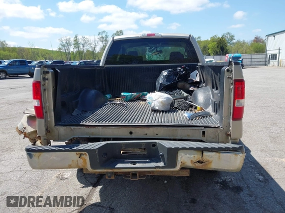 2008 Ford F-150 STX с VIN 1FTRX14W58FC30245, выставлен на аукционе IAAI как лот 42198644 с пробегом Не указан миль и . История ставок и продаж доступна на DreamBid. Изображение 15.