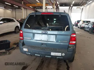 2011 Ford Escape Hybrid with VIN 1FMCU4K31BKC63987, listed as a IAAI auction lot 41987374 with 111,568 mi miles and . Bid and sale history available at DreamBid. Image 17.
