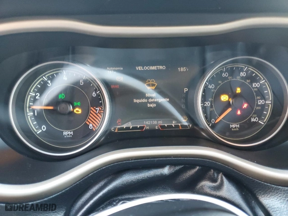 2015 Jeep Cherokee Limited with VIN 1C4PJMDS9FW719624, listed as a Copart auction lot 49385385 with 142,138 mi miles and Salvage Title. Bid and sale history available at carsss.com. Image 9.