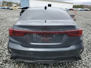 2022 Kia Forte LXS with VIN 3KPF24AD9NE502095, listed as a Copart auction lot 49379155 with 28,300 mi miles and Salvage Title. Bid and sale history available at carsss.com. Image 6.