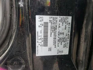 2004 Lincoln Navigator Luxury with VIN 5LMFU28R24LJ29044, listed as a Copart auction lot 55731515 with 240,566 mi miles and Salvage title. Bid and sale history available at DreamBid. Image 13.