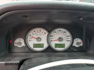 2006 Ford Escape Limited с VIN 1FMYU04196KA57980, выставлен на аукционе Copart как лот 58719335 с пробегом 203 595 миль миль и Списание • Salvage title. История ставок и продаж доступна на DreamBid. Изображение 9.