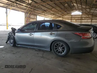 2015 Nissan Altima SV with VIN 1N4AL3AP1FC272448, listed as a Copart auction lot 47522765 with 112,979 mi miles and Salvage Title. Bid and sale history available at DreamBid. Image 2.