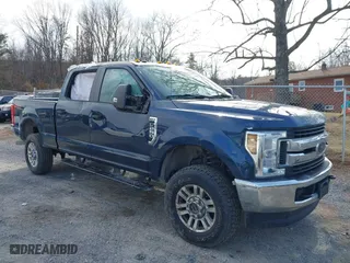 2018 Ford Super Duty F-250 SRW XL with VIN 1FT7W2B62JEB80712, listed as a IAAI auction lot 41593737 with 118,231 mi miles. Bid and sale history available at carsss.com. Image 6.