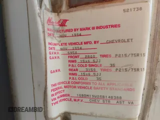 1995 Chevrolet Astro Cargo Van with VIN 1GBDM19W2SB148388, listed as a IAAI auction lot 42126915 with 135,062 mi miles. Bid and sale history available at carsss.com. Image 9.