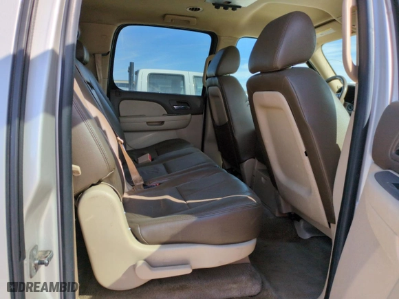 2009 Chevrolet Suburban LS with VIN 1GNFC16079R211582, listed as a Copart auction lot 50649205 with 258,057 mi miles and Salvage Title. Bid and sale history available at carsss.com. Image 10.