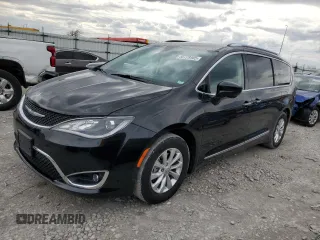 2018 Chrysler Pacifica Touring L Plus z VIN 2C4RC1EG0JR130216, wystawiony jako Copart lot #50778905 z przebiegiem 96 130 mil mil oraz Szkoda całkowita • Salvage title. Historia ofert i sprzedaży dostępna na DreamBid. Obrazek 1.