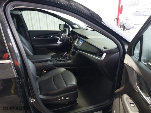 2020 Cadillac XT6 FWD Premium Luxury with VIN 1GYKPCRS9LZ177120, listed as a IAAI auction lot 41608960 with 63,109 mi miles. Bid and sale history available at carsss.com. Image 5.