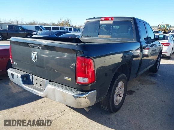 2017 Ram 1500 SLT z VIN 1C6RR6GG6HS676186, wystawiony jako IAAI lot #41291075 z przebiegiem 133 016 mil mil oraz . Historia ofert i sprzedaży dostępna na DreamBid. Obrazek 4.