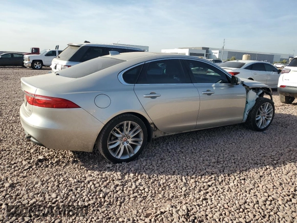 2016 Jaguar XF 35t Prestige with VIN SAJBE4BV1GCY17708, listed as a Copart auction lot 81495844 with 130,321 mi miles and Salvage Title. Bid and sale history available at carsss.com. Image 3.