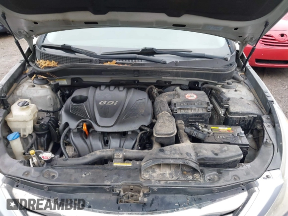 2011 Hyundai Sonata SE with VIN 5NPEC4ACXBH281274, listed as a IAAI auction lot 41433159 with 211,652 mi miles. Bid and sale history available at carsss.com. Image 10.