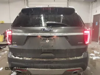 2017 Ford Explorer XLT with VIN 1FM5K8D88HGD75308, listed as a IAAI auction lot 41628295 with 92,327 mi miles and . Bid and sale history available at carsss.com. Image 16.