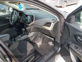 2017 Jeep Cherokee Latitude с VIN 1C4PJMCS1HW544421, выставлен на аукционе IAAI как лот 41893669 с пробегом 170 843 миль миль и . История ставок и продаж доступна на DreamBid. Изображение 5.