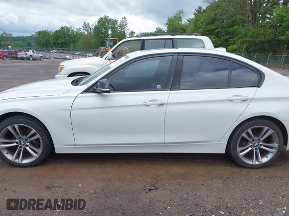 2014 BMW 3 Series 328d xDrive with VIN WBA3D5C58EF147223, listed as a IAAI auction lot 42317182 with 155,208 mi miles and . Bid and sale history available at DreamBid. Image 15.