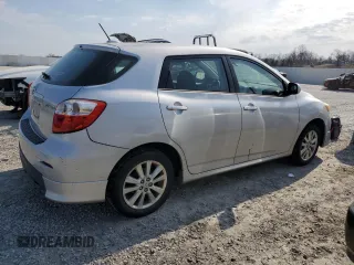 2010 Toyota Matrix z VIN 2T1KU4EE7AC475743, wystawiony jako Copart lot #49216945 z przebiegiem Nie podano mil oraz Czysty tytuł • Clean title. Historia ofert i sprzedaży dostępna na DreamBid. Obrazek 3.