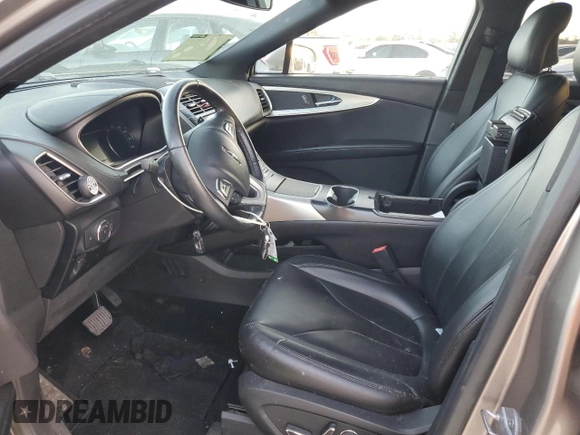 2018 Lincoln MKX Premiere z VIN 2LMPJ8JR2JBL26230, wystawiony jako Copart lot #76419304 z przebiegiem Nie podano mil oraz Nie do naprawy • Non repairable. Historia ofert i sprzedaży dostępna na DreamBid. Obrazek 7.