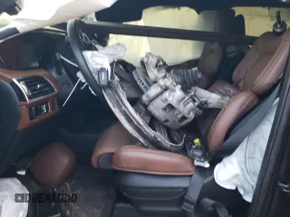 2024 Lincoln Navigator Reserve z VIN 5LMJJ2LG3REL05460, wystawiony jako Copart lot #42491435 z przebiegiem Nie podano mil oraz Szkoda całkowita • Salvage title. Historia ofert i sprzedaży dostępna na DreamBid. Obrazek 7.