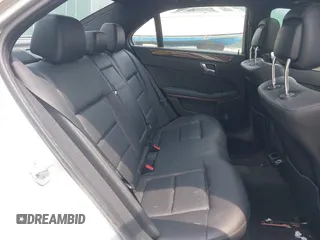 2011 Mercedes-Benz E 350 Luxury с VIN WDDHF8HB5BA467794, выставлен на аукционе IAAI как лот 42487202 с пробегом 228 854 миль миль и . История ставок и продаж доступна на DreamBid. Изображение 8.