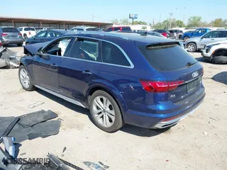 2024 Audi A4 allroad Premium Plus with VIN WA18AAF40RA006009, listed as a IAAI auction lot 41868792 with 1 mi miles. Bid and sale history available at carsss.com. Image 3.