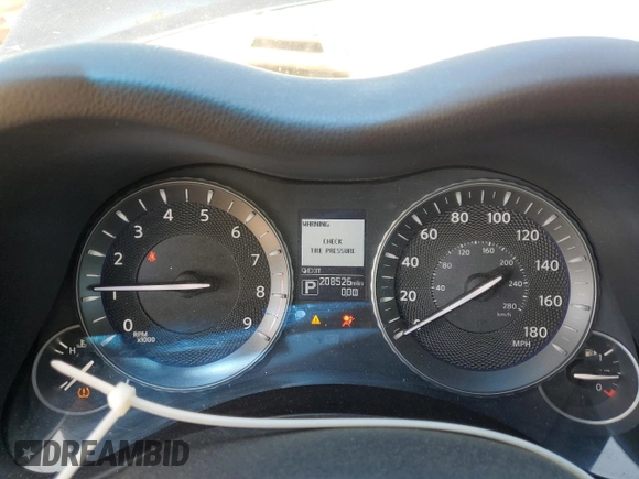2015 Infiniti Q70 with VIN JN1BY1AR5FM561805, listed as a Copart auction lot 57892685 with 208,526 mi miles and Salvage title. Bid and sale history available at DreamBid. Image 9.