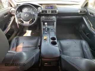 2014 Lexus IS 250 с VIN JTHBF1D23E5010085, выставлен на аукционе Copart как лот 61761495 с пробегом 178 109 миль миль и Списание • Salvage title. История ставок и продаж доступна на DreamBid. Изображение 8.