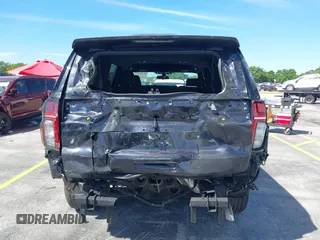 2022 Chevrolet Tahoe Commercial z VIN 1GNSCLED5NR336184, wystawiony jako IAAI lot #41729180 z przebiegiem 14 951 mil mil oraz . Historia ofert i sprzedaży dostępna na DreamBid. Obrazek 16.