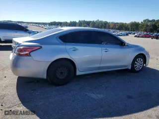2015 Nissan Altima 2.5 S with VIN 1N4AL3AP8FN405212, listed as a Copart auction lot 84347774 with 172,581 mi miles and Clean Title. Bid and sale history available at carsss.com. Image 3.