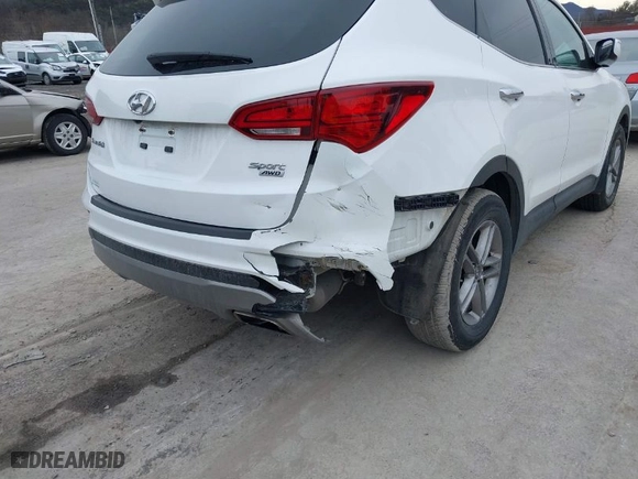 2018 Hyundai Santa Fe Sport 2.4L with VIN 5NMZUDLB5JH056405, listed as a IAAI auction lot 41474920 with 98,569 mi miles. Bid and sale history available at carsss.com. Image 6.