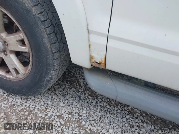 2010 Ford Explorer XLT с VIN 1FMEU7DE9AUA42603, выставлен на аукционе IAAI как лот 42201181 с пробегом 175 994 миль миль и . История ставок и продаж доступна на DreamBid. Изображение 12.