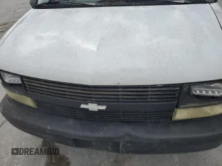 1998 Chevrolet Astro Cargo z VIN 1GCDM19W5WB156776, wystawiony jako Copart lot #56903675 z przebiegiem Nie podano mil oraz Tytuł czysty. Historia ofert i sprzedaży dostępna na DreamBid. Obrazek 12.