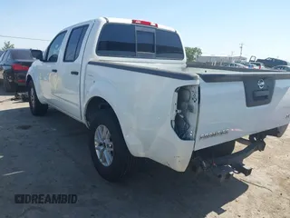 2016 Nissan Frontier SV with VIN 1N6AD0ER9GN793342, listed as a IAAI auction lot 42384805 with 124,280 mi miles and . Bid and sale history available at DreamBid. Image 3.