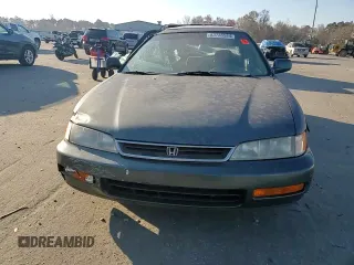 1997 Honda Accord EX with VIN 1HGCD5652VA013630, listed as a Copart auction lot 83736584 with 354,897 mi miles and Salvage Title. Bid and sale history available at DreamBid. Image 11.