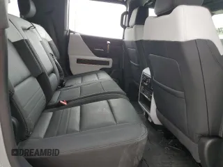 2024 GMC Hummer EV 2X with VIN 1GKB0NDE3RU110966, listed as a Copart auction lot 79210474 with 3,569 mi miles and Salvage Title. Bid and sale history available at carsss.com. Image 11.
