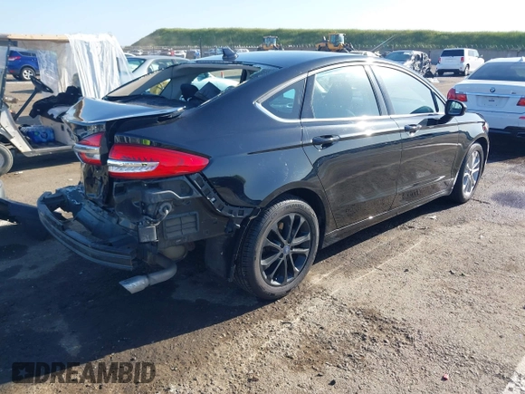 2020 Ford Fusion SE with VIN 3FA6P0HD8LR119972, listed as a IAAI auction lot 41991526 with 61,942 mi miles and . Bid and sale history available at DreamBid. Image 4.