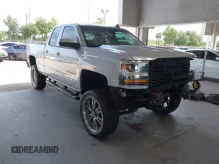 2019 Chevrolet Silverado 1500 LT with VIN 2GCVKPEC4K1139373, listed as a IAAI auction lot 42198276 with 76,844 mi miles and . Bid and sale history available at DreamBid. Image 1.