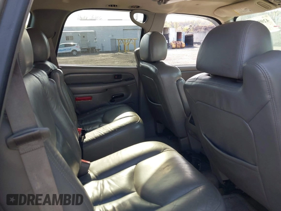 2004 GMC Yukon Denali z VIN 1GKEK63U84J181533, wystawiony jako IAAI lot #42098120 z przebiegiem 195 664 mil mil oraz . Historia ofert i sprzedaży dostępna na DreamBid. Obrazek 8.