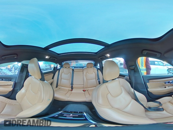 2018 Volvo S90 Inscription z VIN LVY992ML8JP038137, wystawiony jako Copart lot #84854314 z przebiegiem 90 050 mil mil oraz Szkoda całkowita • Salvage title. Historia ofert i sprzedaży dostępna na DreamBid. Obrazek 13.