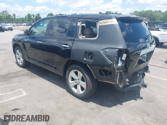 2010 Toyota Highlander Limited with VIN 5TDYK3EH1AS001539, listed as a IAAI auction lot 42426193 with 187,630 mi miles and . Bid and sale history available at DreamBid. Image 3.