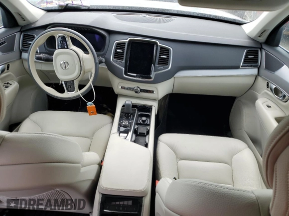 2024 Volvo XC90 Core Bright Theme with VIN YV4L12PK6R1207557, listed as a Copart auction lot 79173454 with 0 mi miles and Non Repairable. Bid and sale history available at carsss.com. Image 8.