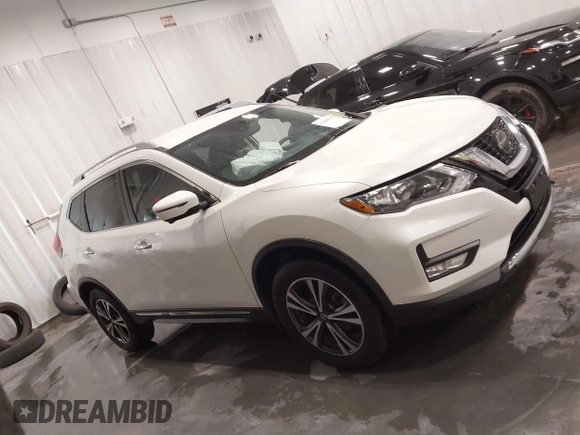 2018 Nissan Rogue SV z VIN 5N1AT2MV4JC809851, wystawiony jako IAAI lot #42018363 z przebiegiem 67 917 mil mil oraz . Historia ofert i sprzedaży dostępna na DreamBid. Obrazek 13.