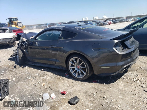 2019 Ford Mustang GT z VIN 1FA6P8CF2K5104120, wystawiony jako Copart lot #50182685 z przebiegiem Nie podano mil oraz Szkoda całkowita • Salvage title. Historia ofert i sprzedaży dostępna na DreamBid. Obrazek 2.