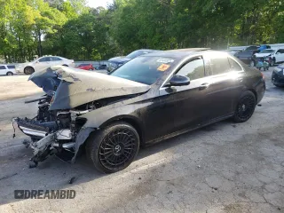 2017 Mercedes-Benz E 300 Luxury z VIN WDDZF4KB2HA193940, wystawiony jako Copart lot #53404865 z przebiegiem Nie podano mil oraz Szkoda całkowita • Salvage title. Historia ofert i sprzedaży dostępna na DreamBid. Obrazek 1.