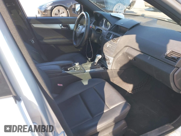 2008 Mercedes-Benz C 300 Sport with VIN WDDGF54X98F047897, listed as a IAAI auction lot 42120916 with 66,022 mi miles and . Bid and sale history available at DreamBid. Image 5.