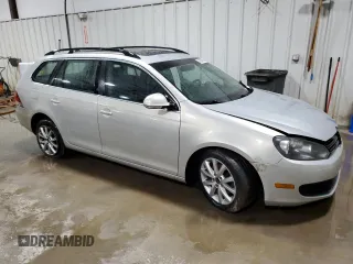 2010 Volkswagen Jetta SportWagen SE with VIN 3VWTZ7AJ8AM613773, listed as a Copart auction lot 43980685 with 0 mi miles and Salvage Title. Bid and sale history available at carsss.com. Image 4.