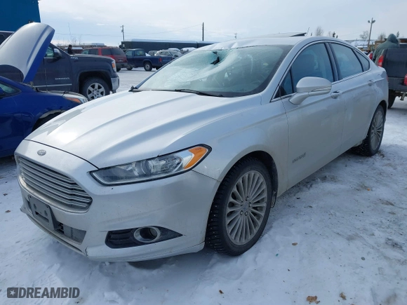 2014 Ford Fusion Titanium Hybrid with VIN 3FA6P0RU1ER291455, listed as a IAAI auction lot 41821152 with 108,408 mi miles. Bid and sale history available at carsss.com. Image 17.