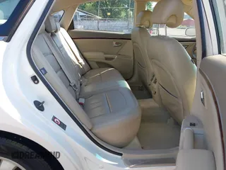 2007 Hyundai Azera GLS with VIN KMHFC46D67A189479, listed as a IAAI auction lot 42641536 with 127,281 mi miles and . Bid and sale history available at DreamBid. Image 8.