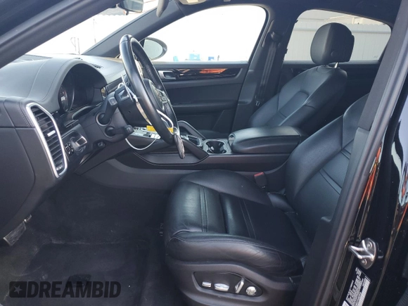 2020 Porsche Cayenne S z VIN WP1BB2AY7LDA57018, wystawiony jako Copart lot #53679224 z przebiegiem 45 024 mil mil oraz . Historia ofert i sprzedaży dostępna na DreamBid. Obrazek 7.