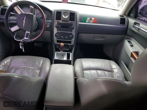 2007 Chrysler 300 C with VIN 2C3LK63H37H751602, listed as a Copart auction lot 42035015 with Not Provided miles and Salvage Title. Bid and sale history available at DreamBid. Image 8.